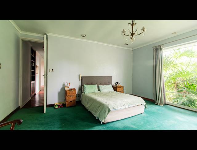 4 BEDROOM HOUSE FOR SALE IN SENDERWOOD